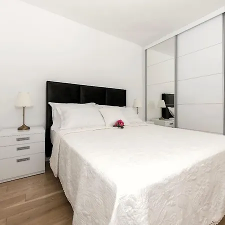 Apartment Luxury Penthouse Nikola With Seaview Makarska