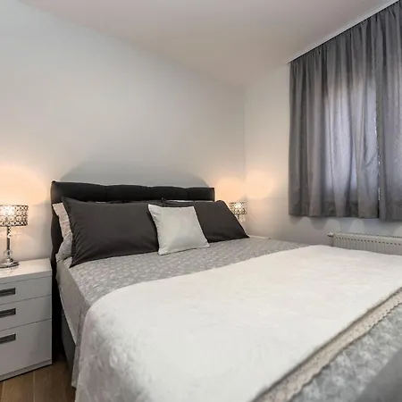 Apartment Luxury Penthouse Nikola With Seaview *
