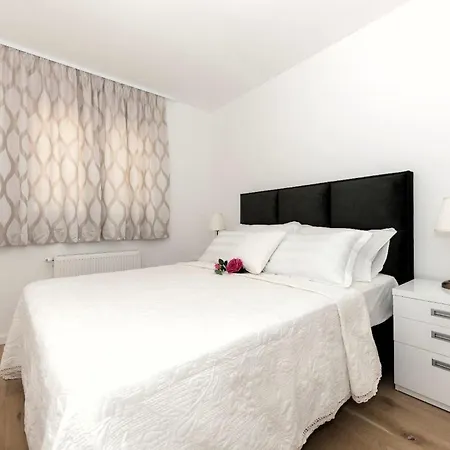 Luxury Penthouse Nikola With Seaview * Makarska