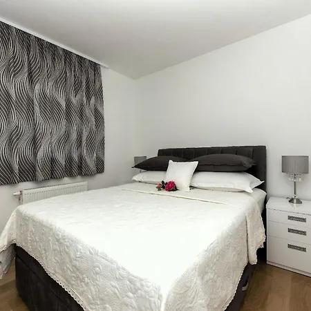 Apartment Luxury Penthouse Nikola With Seaview