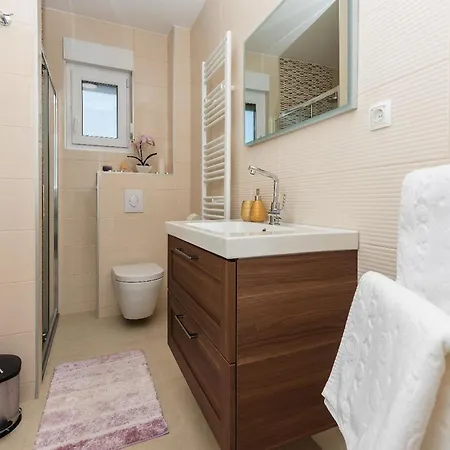 Luxury Penthouse Nikola With Seaview Apartment Makarska