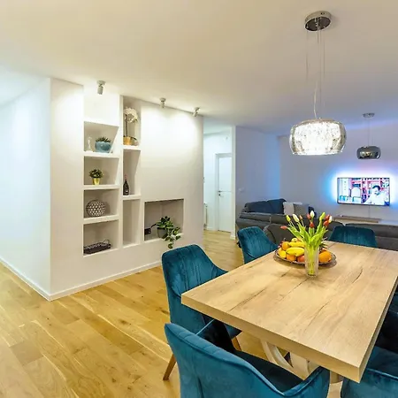 Luxury Penthouse Nikola With Seaview Apartment Makarska